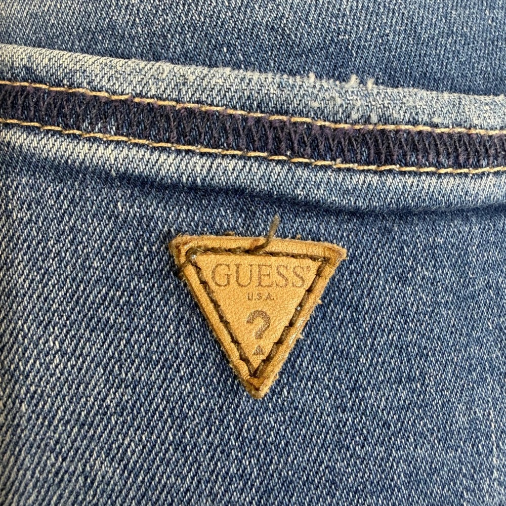 Guess 1981 Skinny Jeans Light Wash Whiskered Denim Y2K Streetwear Womens Sz 28 - Picture 14 of 15